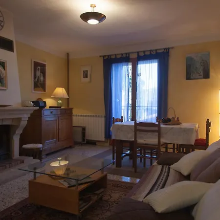 Ferienhaus Du Four A Chaux Quillan