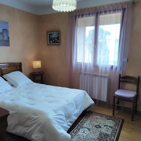 Du Four A Chaux Ferienhaus *