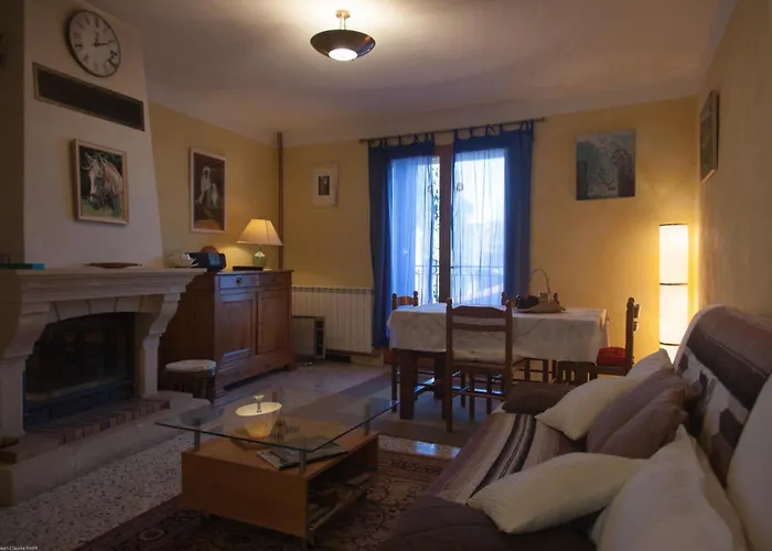 Prázdninový dům Du Four A Chaux Quillan